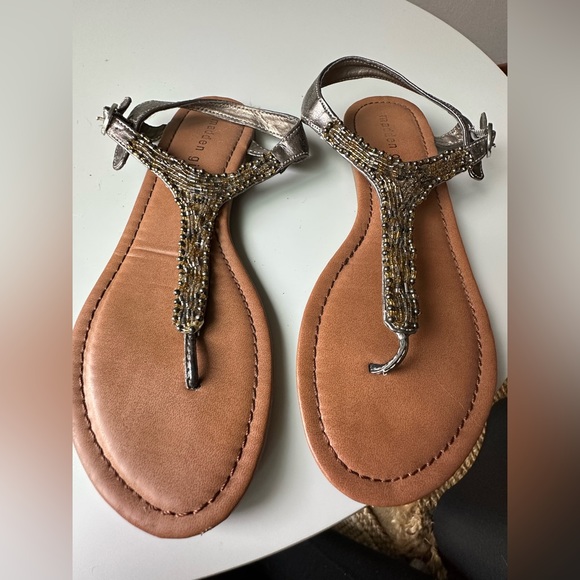 Beaded sandals - Picture 2 of 2